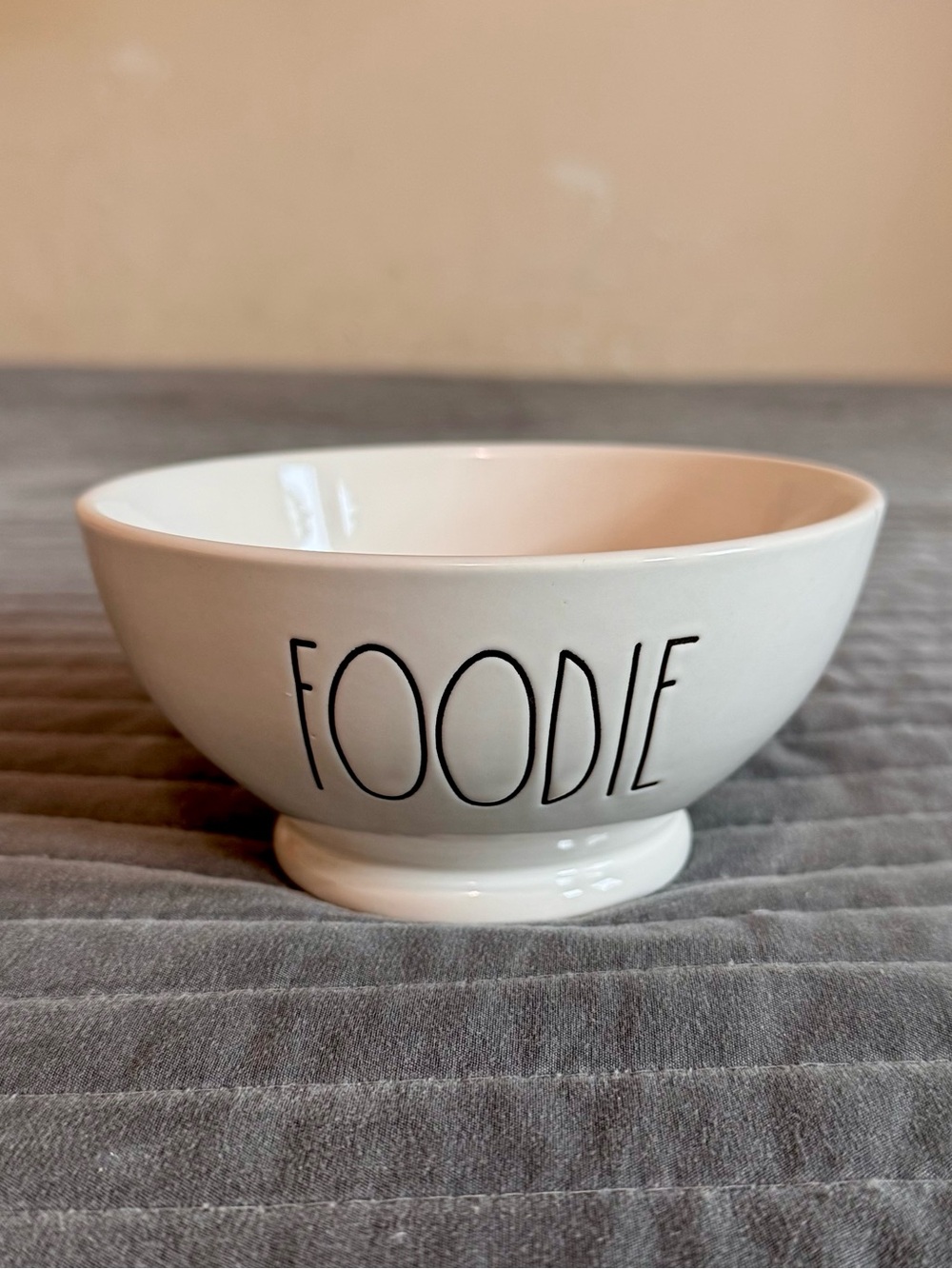 Rae Dunn FOODIE Bowl
